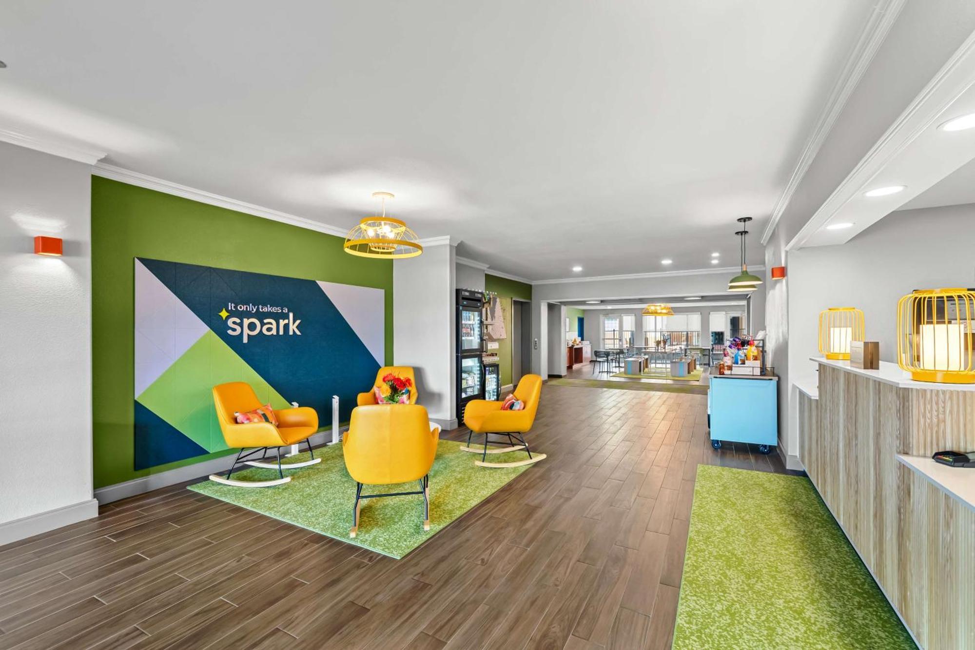 Spark By Hilton Hotel