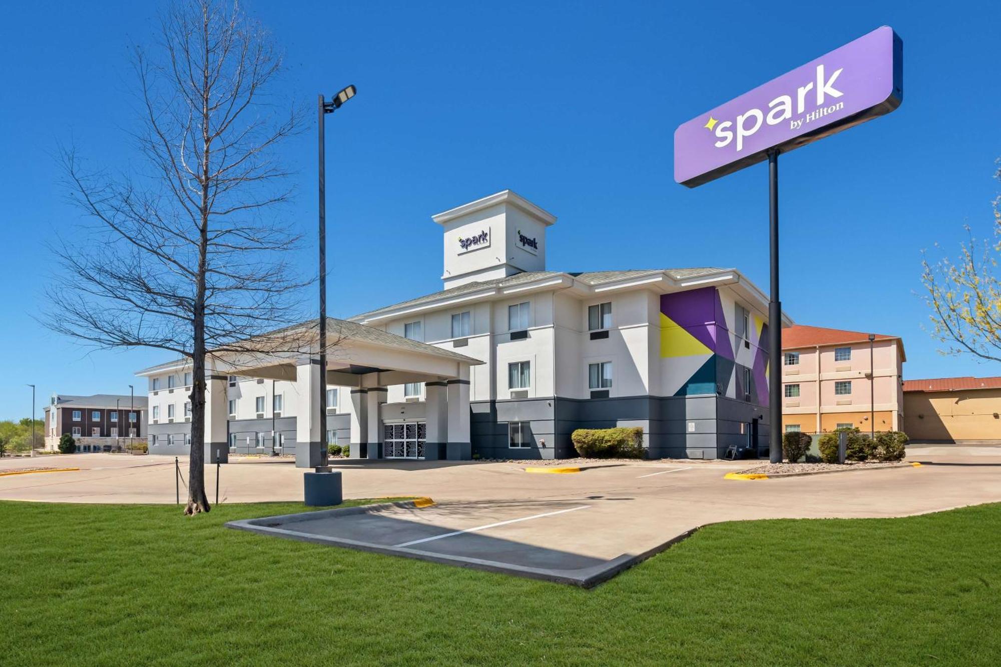 Spark By Hilton