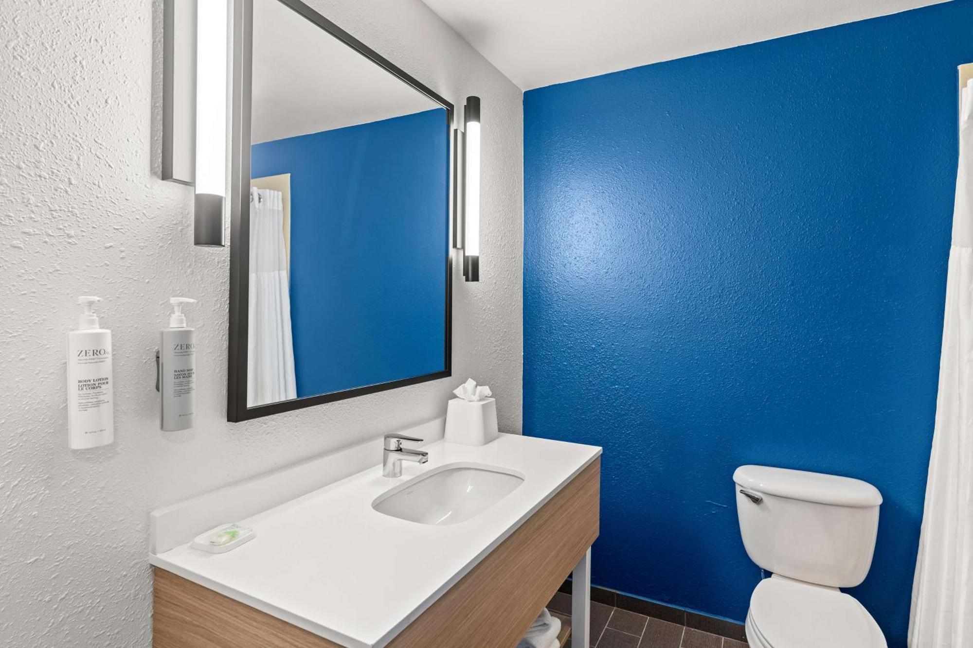 Hotel Spark By Hilton 3*